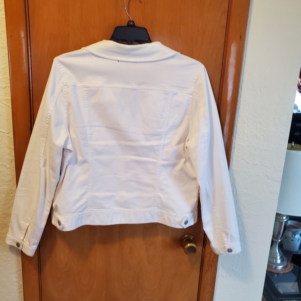 Jean jacket - Picture 2 of 2